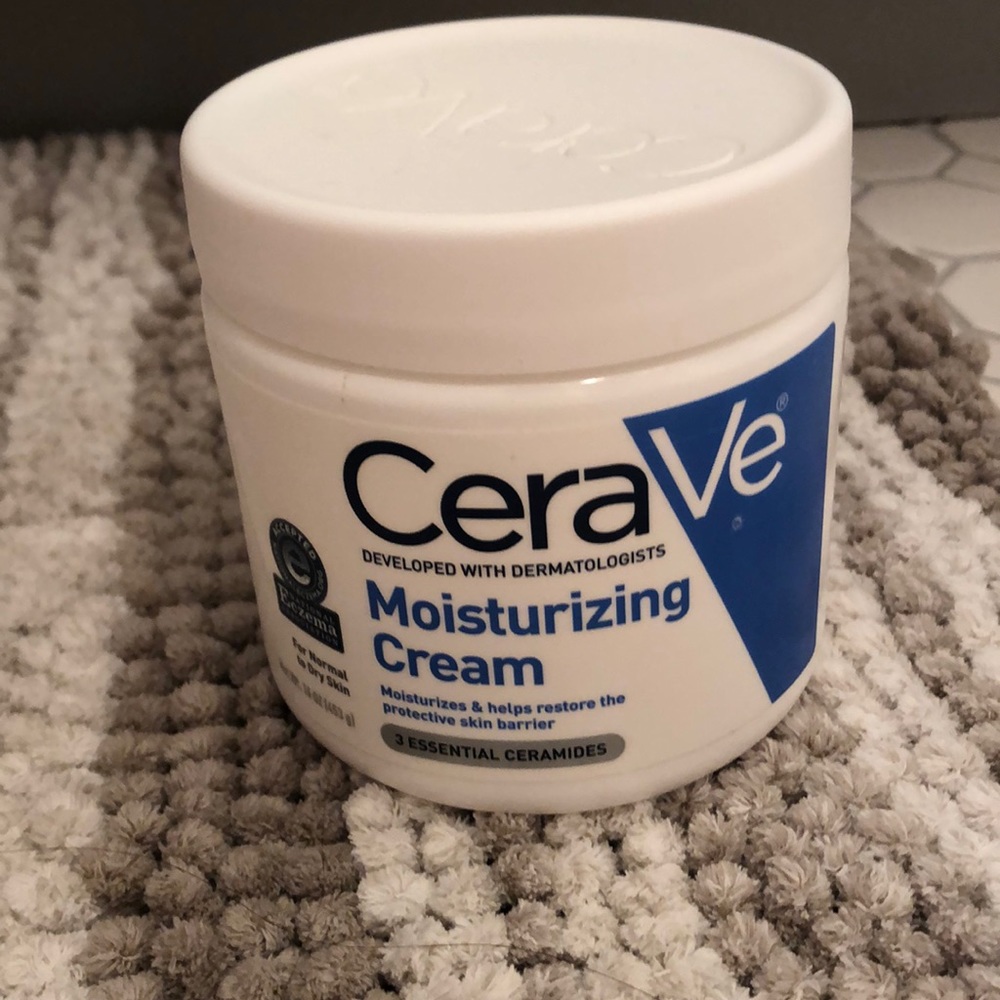 Cerave Moisturizing Cream